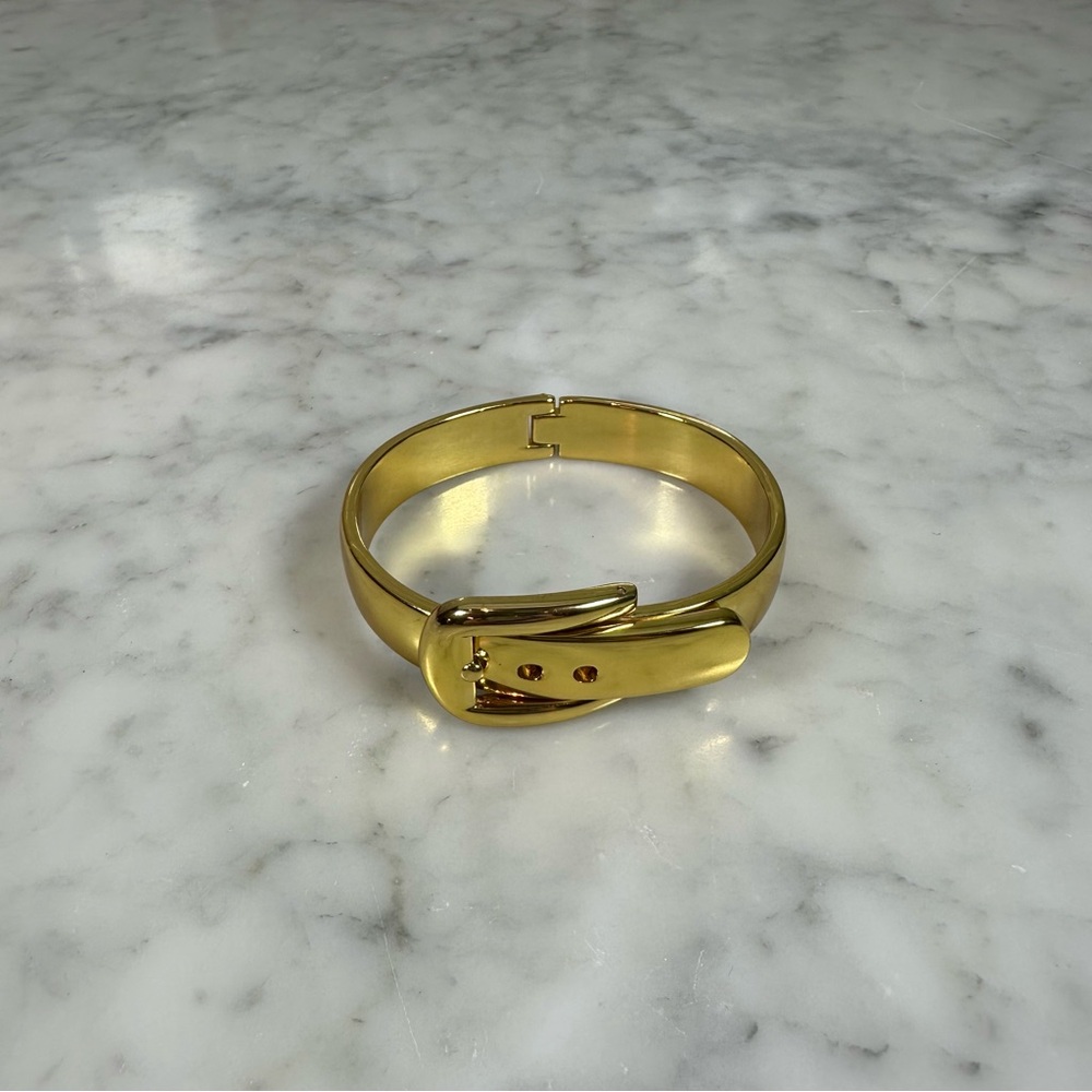 Bancroft – Cambridge Metal Belt Cuff Bracelet, Gold, Adjustable, Bangle